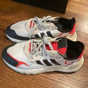 Adidas mid top shoes size 9.5